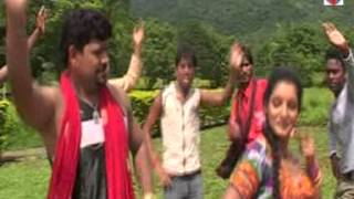 Watch Jaan Mare Goori Bombaiya Latest Superhot Bhojpuri Lookgeet 2015 Video