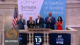 Watch Dow falls 185 points Video