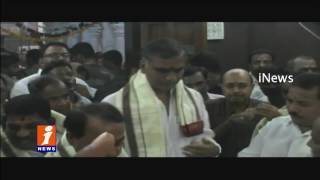 Watch TRS Ministers Offer Special Prayers At Basara Gnana Saraswati Temple Harish Rao iNews Video
