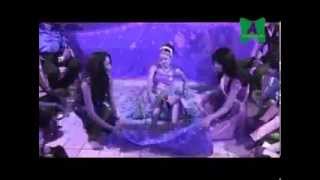 Watch Choliya Mein Jobna Halchal Machaye  Hot Hottest Bhojpuri Song 2015 Video