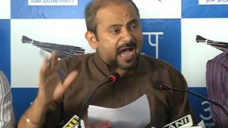 Watch AAP Addresses Media on Corruption in BJP ruled MCD and Role of senior BJP Leaders Video