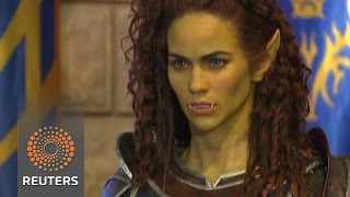 Watch Stars pose with "Warcraft" wax figures Video