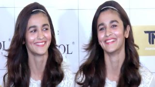 Watch Beautiful Alia Bhatt At Store Launch In Mumbai Video