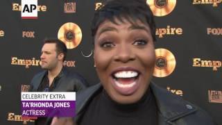 Watch 'Empire' Stars Are Pranksters on Set Video
