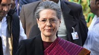 Watch Kerala Contractors File FIR against Sonia Gandhi Over Payment of Dues Video