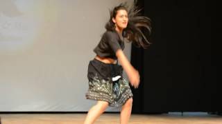 Watch Indian IIT Girl Awesome Dance In A Compitation Video