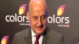 Watch Anupam Kher Announces His 500th Hollywood Film Video