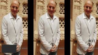 Watch Anupam Kher dedicates his 500 films milestone to 'unsung' heroes Video