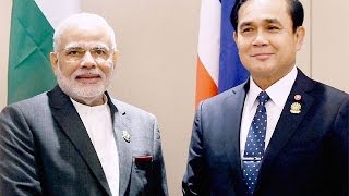 Watch PM Narendra Modi Meets Thailand PM Prayut Chan-o-cha in Delhi Video