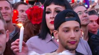 Watch Berlin pays tribute to Orlando victims Video