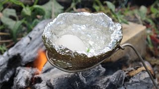 Watch Cook an Egg using Aluminium Foil - Amazing life hacks Video