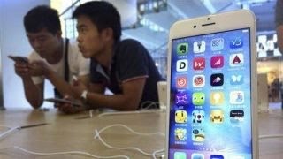 Watch Will political activism hurt Apple's bottom line? Video