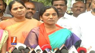 Watch Paritala Sunitha Distributes Ramzan Tohfa to Muslims in Anantapur | iNews Video