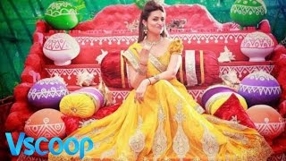 Watch Divyanka Tripathi Looks Pretty In Pink & Yellow At Her Pre-Wedding Ceremony #VSCOOP Video