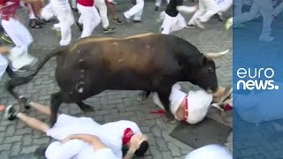 Watch Bull Run 2016: 4 injured in 1st day of festival, Pamplona Video