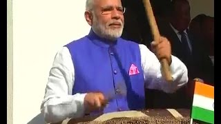 Watch PM Narendra Modi tries his hand at beating drums with Tanzania President John Magufuli Video