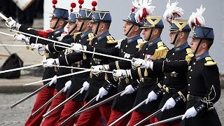 Watch Troops from Australia and New Zealand special guests at French Bastille Day Video