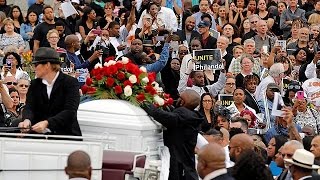 Watch Minnesota: Thousands pay tribute to Philando Castile Video