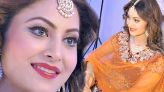 Watch Urvashi Rautela Hot Bridal Photoshoot 2016 Video