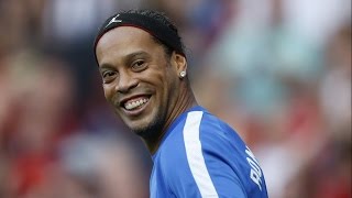 Watch Premier Futsal 2016 - Ronaldinho Not Going To Play For Goa Video