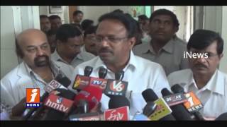 Watch TRS Minister Laxma Reddy Inspects Kaloji Health University Land | iNews Video