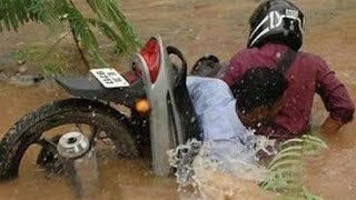 Watch WhatsApp funny Videos - Try not to grin or Laugh - Funny Indian Hindi Videos Compilation Video