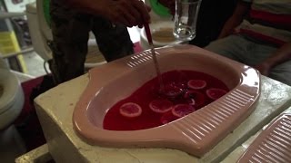Watch Indonesian toilet cafe serves up stomach-churning food Video