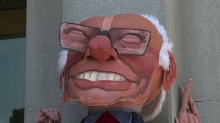 Watch Sanders' supporters march against Clinton in Philadelphia Video