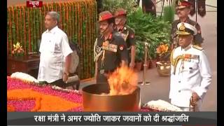 Watch Defence Minister pays tribute to Kargil War Heroes Video