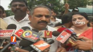 Watch Vishaka Women Congress Leaders Do Pooja for Sonia Gandhi Health | iNews Video