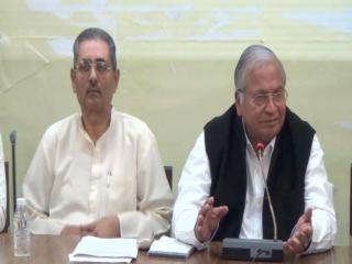 Watch Udyog mantri ne malooka par hue hamle ki ninda ki Video