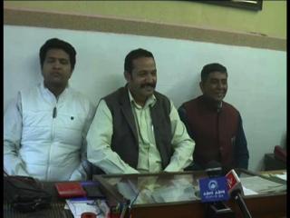 Watch BJP Ke Prdarshan Ko Lekar Aamne Samne Huye Paksh Or Vipksh Video