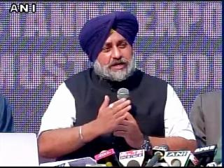 Watch Sukhbir Ka Gandhi Pariwar Par Hamla Video