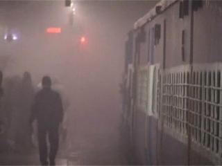 Watch Railway Vibhag Ne Jaari Ki Kohare Ke Karan Radd Rehane Wali Trainon Ki List Video