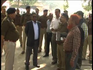 Watch Mandir Girane Kay Baad Thama Babal, Police Ne Ki Shanti Ki Apil Video
