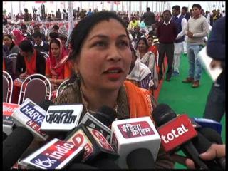 Watch à¤•à¤°à¤¨à¤¾à¤² à¤•à¥‡ à¤¸à¥‡à¤•à¥à¤Ÿà¤°-32 à¤®à¥‡à¤‚ à¤†à¤¯à¥‹à¤œà¤¿à¤¤ à¤¶à¤ªà¤¥ à¤¸à¤®à¤¾à¤°à¥‹à¤¹ Video
