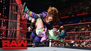 Watch Nia Jax vs. a local competitor: Raw, Aug. 15, 2016 Video