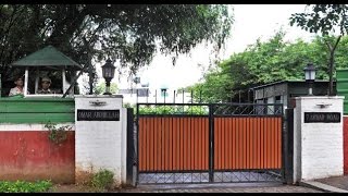 Watch Delhi HC orders Omar Abdullah's estranged wife to vacate government bungalow Video