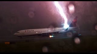 Watch Amazing Airplane Struck By Lightning - Plane Crash Video