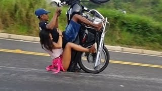 Watch Videos do WhatsApp, dubsmash e fails - Funny videos Video