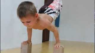 Watch PEOPLE ARE AWESOME NEW Video
