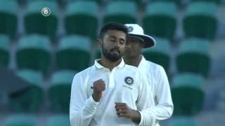 Watch Duleep Trophy 2016-17: India Red vs India Green - Shreyas Gopal' 5-wicket haul 25 Aug 2016 Video