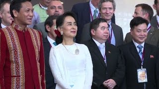 Watch Ethnic peace talks seek to pave new path for Myanmar Video