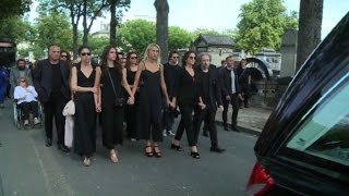Watch Funeral services for French fashion designer Sonia Rykiel Video