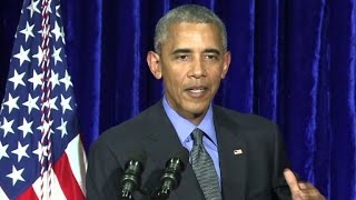 Watch Obama says Trump not qualified to be president Video
