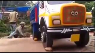 Watch The Most Whatsapp Funny Videos In India Video