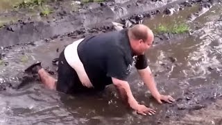 Watch Funny Videos - Try not to laugh or grin challengE Video