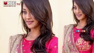 Watch Actress Pooja Jhaveri Photo Shoot stills - latest tollywood photo gallery Video