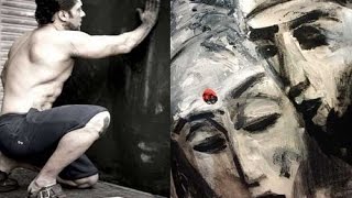 Watch Generous Salman gifts Bajrangi Bhaijaan painting to Kareena Kapoor Khan Video