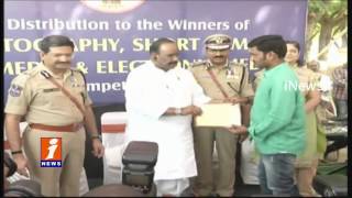 Watch iNews Reporter Ranjith Got Award at Police Commemoration Day Video